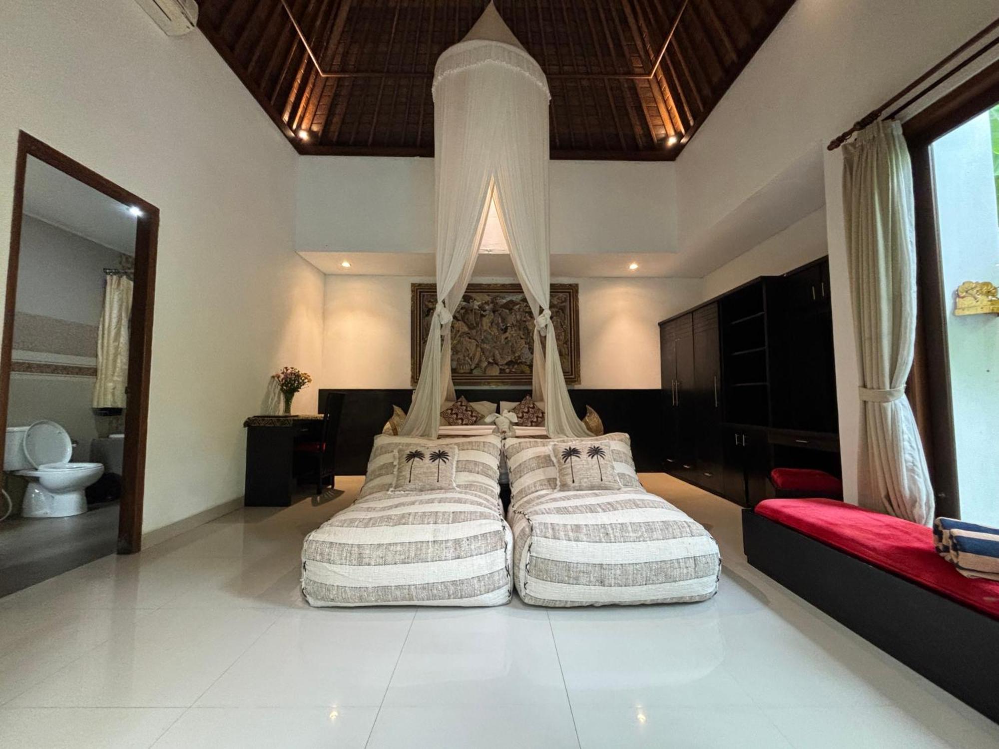 Bumbung Sari Villa อูบุด ภายนอก รูปภาพ