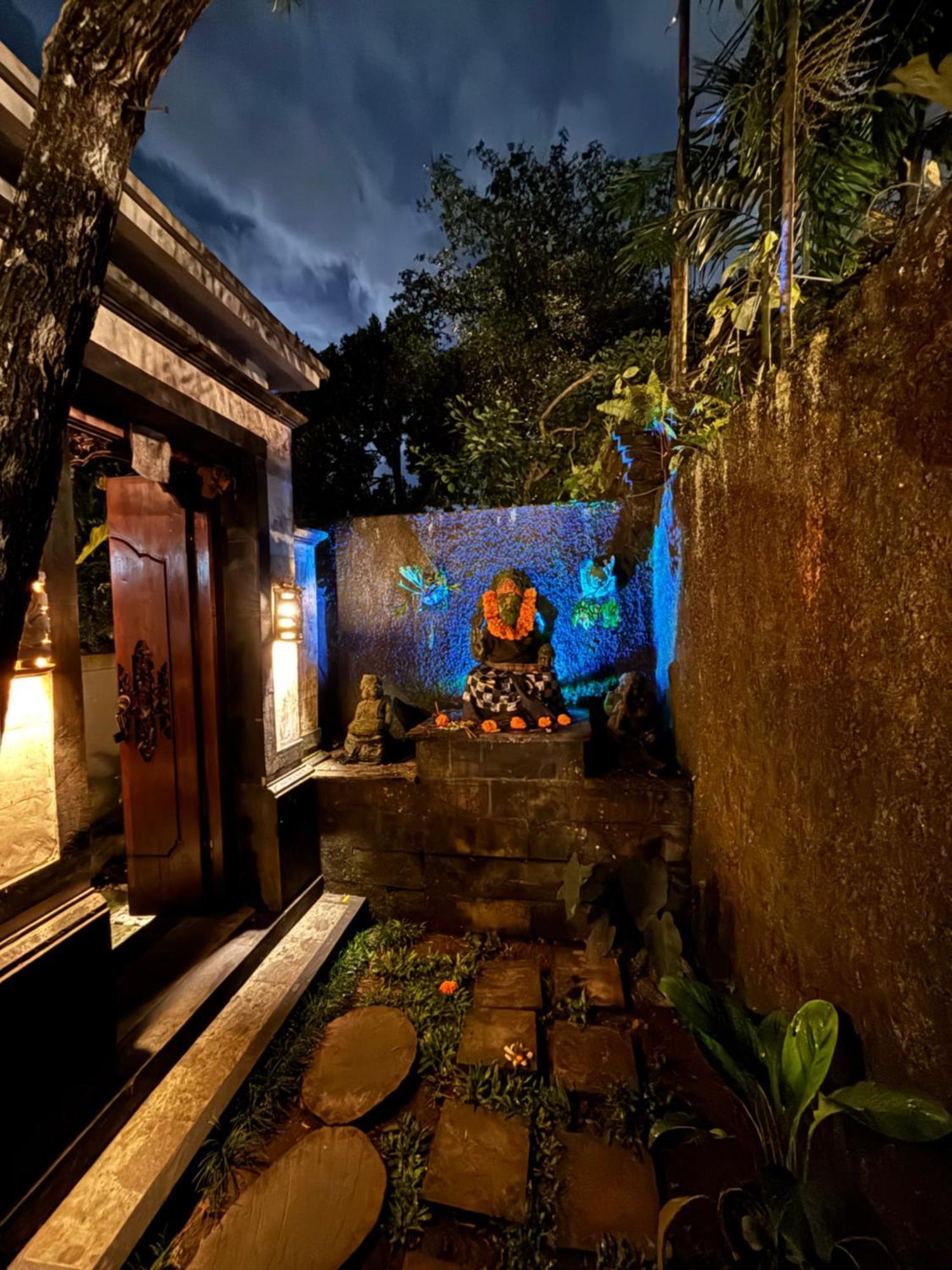 Bumbung Sari Villa อูบุด ภายนอก รูปภาพ