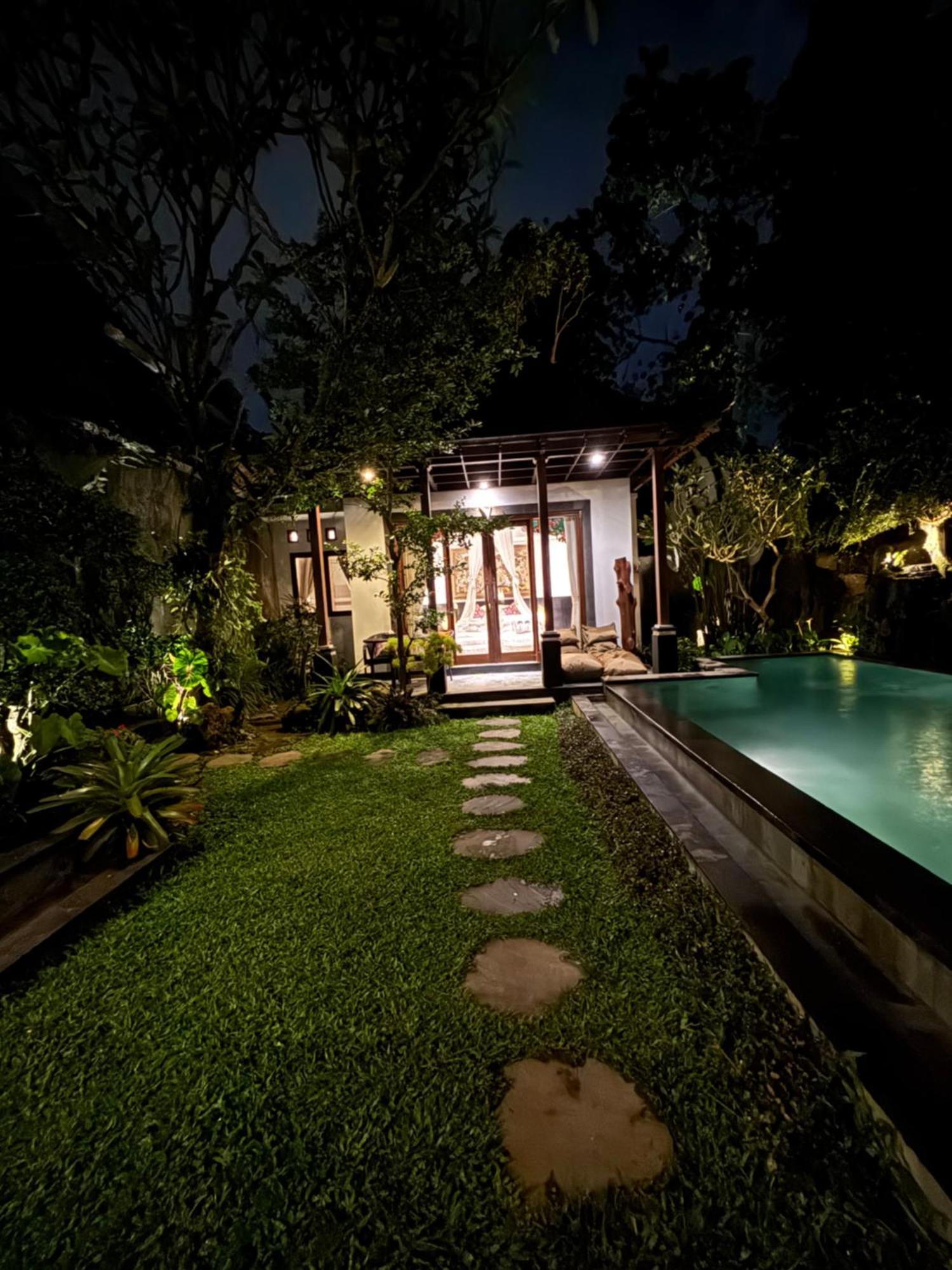 Bumbung Sari Villa อูบุด ภายนอก รูปภาพ