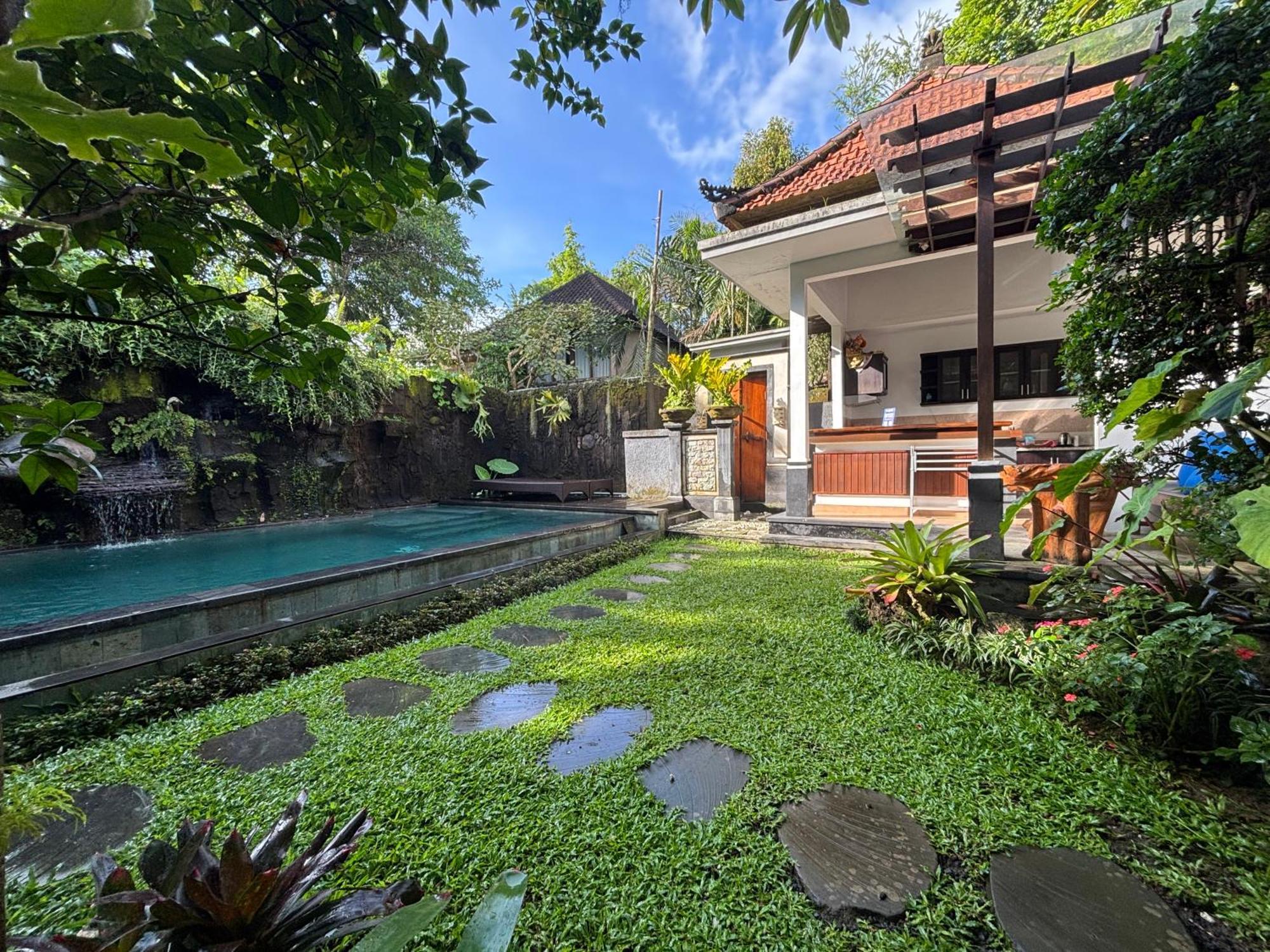 Bumbung Sari Villa อูบุด ภายนอก รูปภาพ